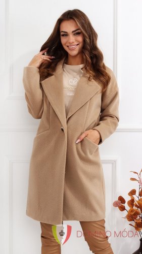 Women's oversize coat with fashionable ribbing