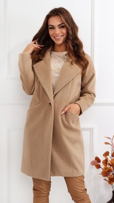 Women's oversize coat with fashionable ribbing
