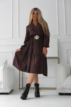 Elegantní midi šaty - výběr barev