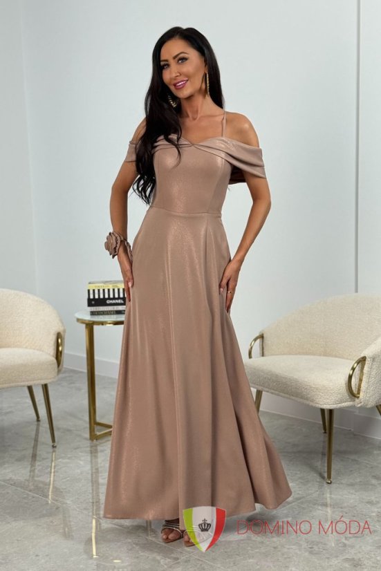 Elegantní dlouhé šaty s odhalenými rameny a rozparkem SILLA